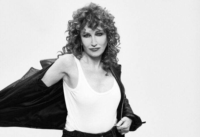 Fiorella Mannoia: Dal 3 Ottobre Il Nuovo Singolo “Eroi”