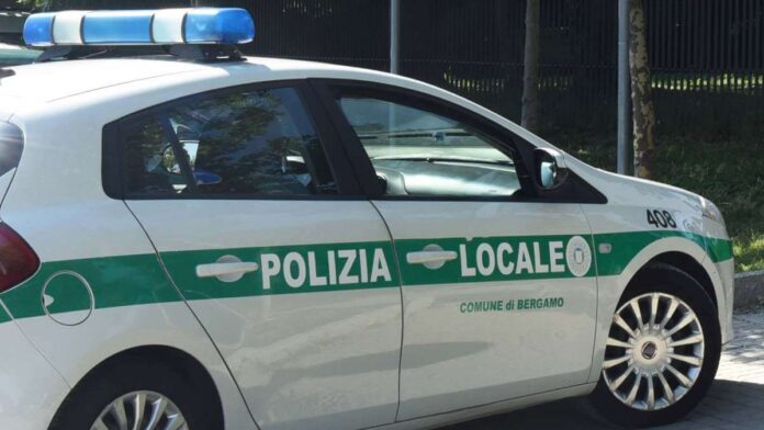 Bergamo, per un anno tiene in casa il cadavere della madre di 101 anni