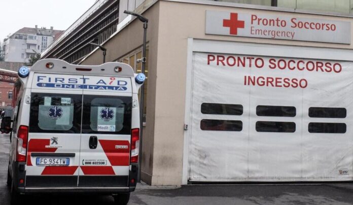 Grave incidente a Milano, 25enne investito da un’auto in via Adelchi