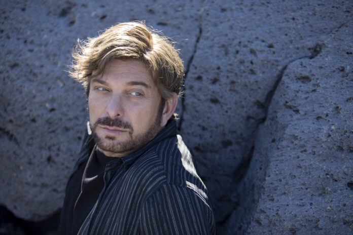Giuseppe Cucè presenta il nuovo disco “21 Grammi” nelle radio universitarie italiane