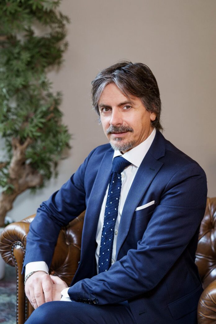 Ritratto di Denis Cassinerio, Vice President South Europe CEE di Acronis