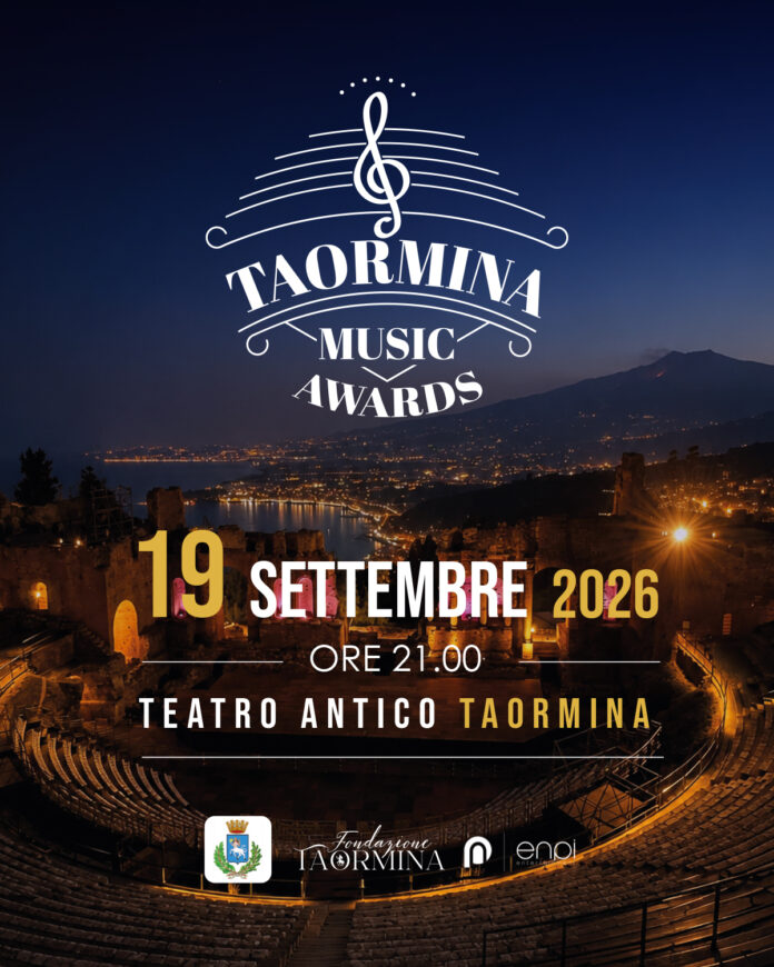 Locandina evento Taormina Music Awards 2026 con panorama del Teatro Antico di Taormina