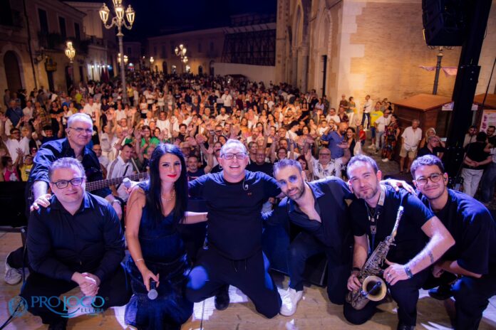 Locandina promozionale dello spettacolo musicale 
