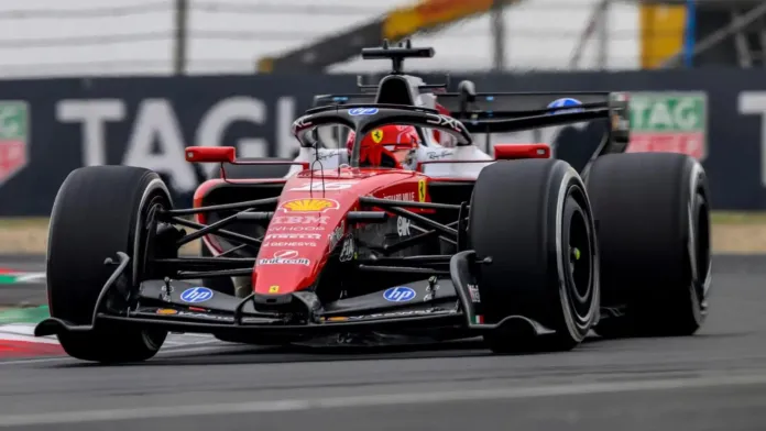 Charles Leclerc al volante della Ferrari. Il monegasco ha ottenuto il miglior tempo anche nella seconda sessione di prove libere del Gran Premio del Messico, precedendo Norris e Russell.