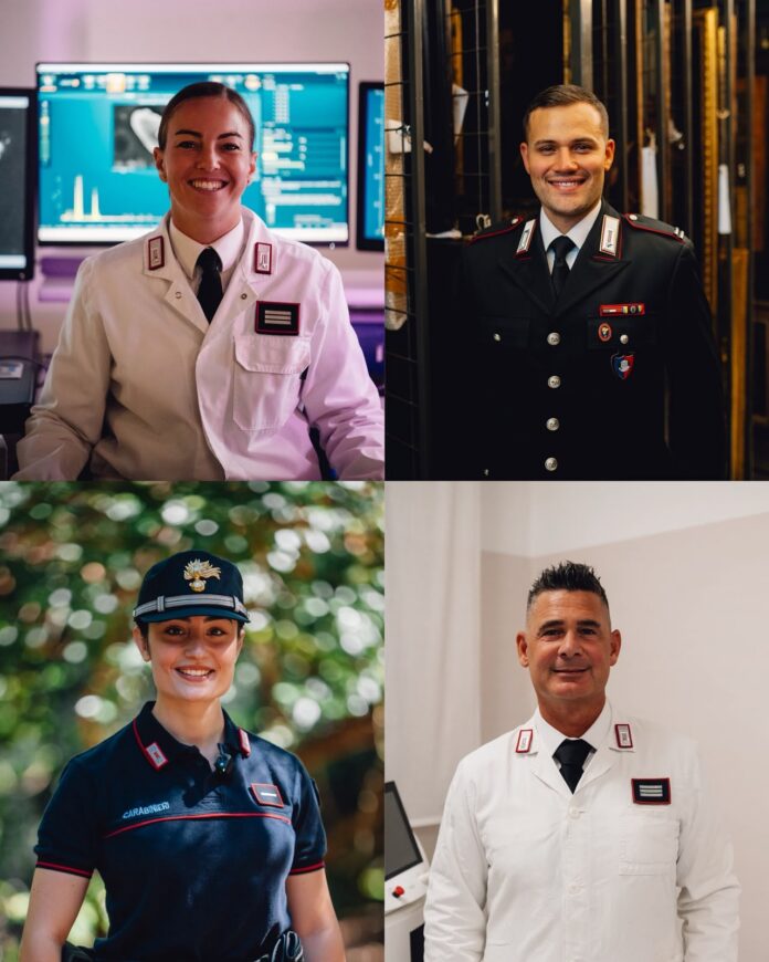 Quattro marescialli dei Carabinieri in diverse divise, sorridenti e in ambienti diversi.
